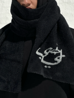 Load image into Gallery viewer, ASILI FUR SCARF IN BLACK
